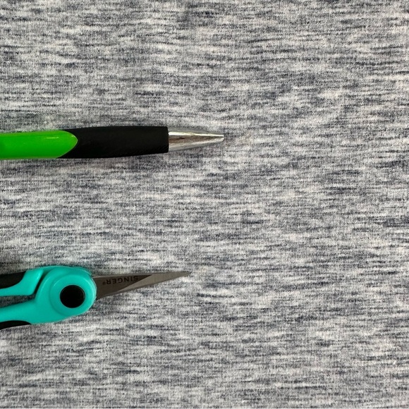 Lululemon Cut Above T Shirt Dress. Blue Heather. Size 4. Minor flaw. - Picture 8 of 10